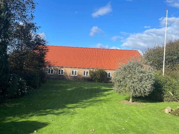Tarpvej 2, 6990 Ulfborg